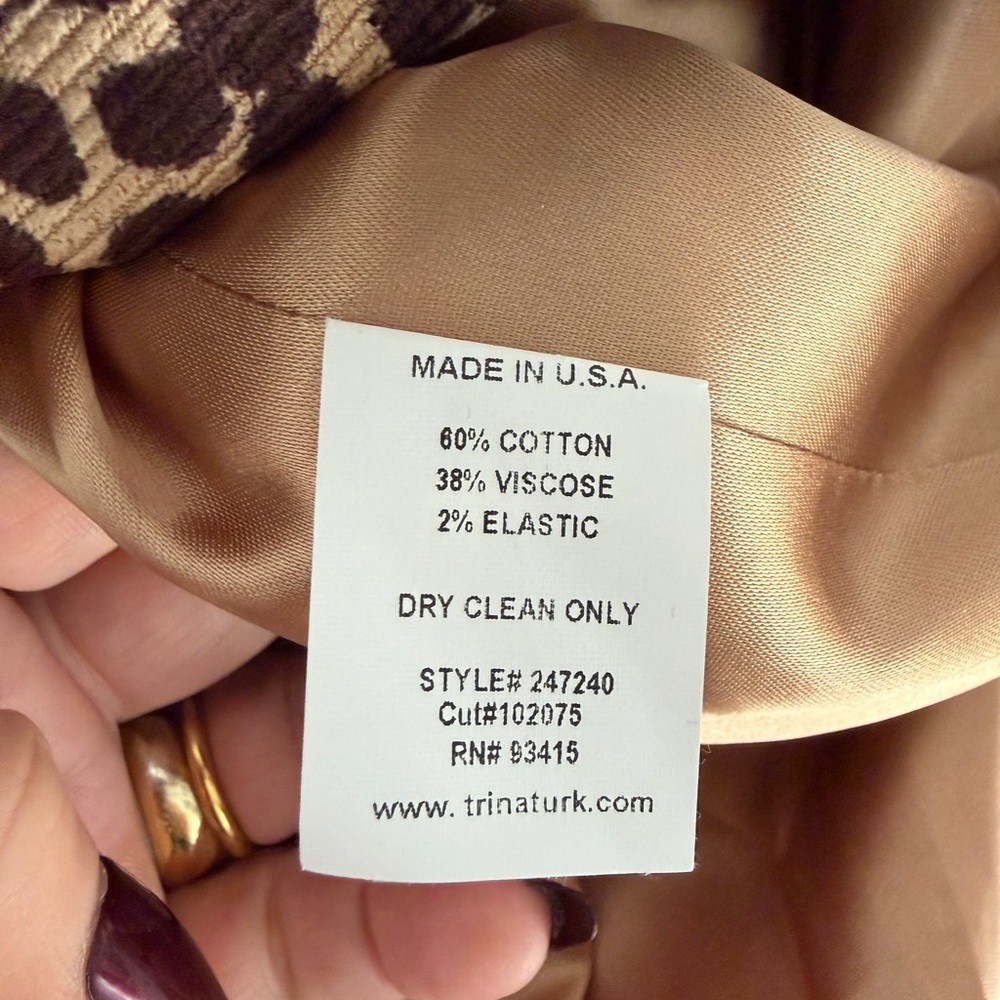 Trina Turk Animal Print Corduroy Double breasted Coat in size 4 - Picture 5 of 5